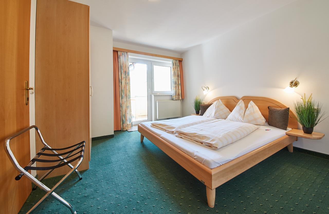 Am Zwoelferkogel Appartements Зальбах-Хинтерглемм Экстерьер фото
